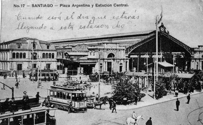 plano general de la plaza Argentina ubicada en frente de estación Central, Santiago.